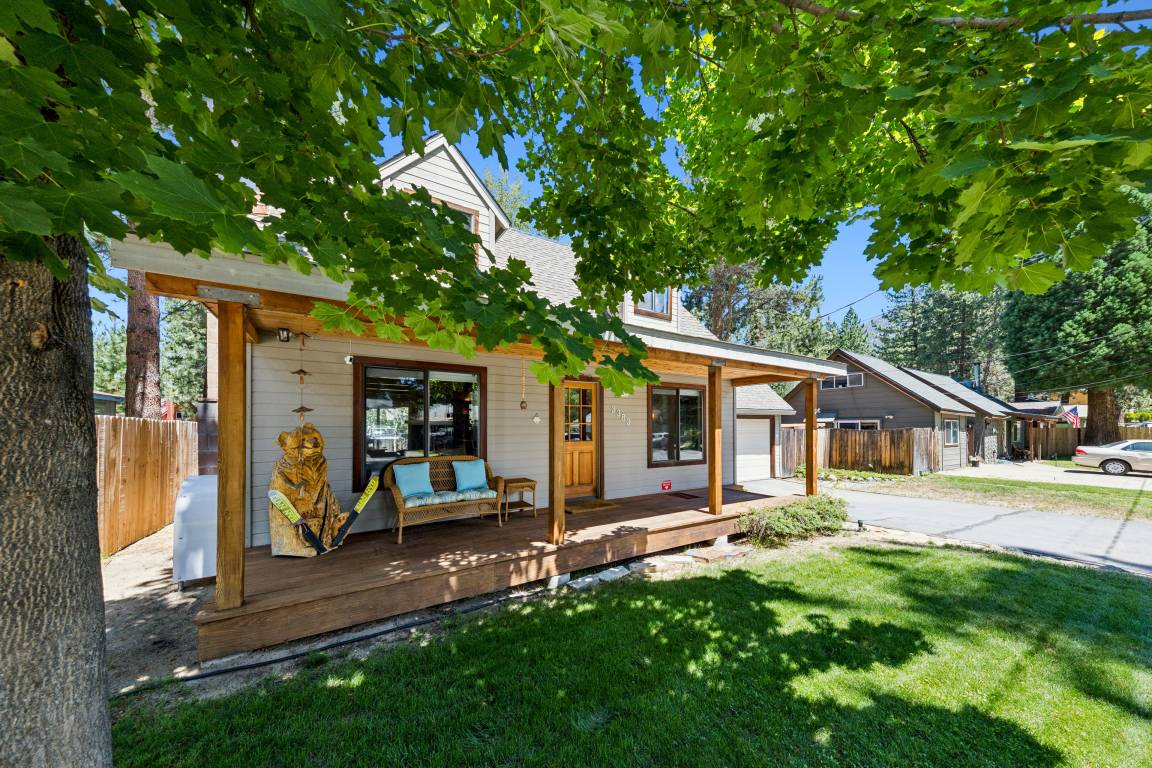 123 M² Cabin ∙ 3 Bedrooms ∙ 6 Guests - South Lake Tahoe, CA