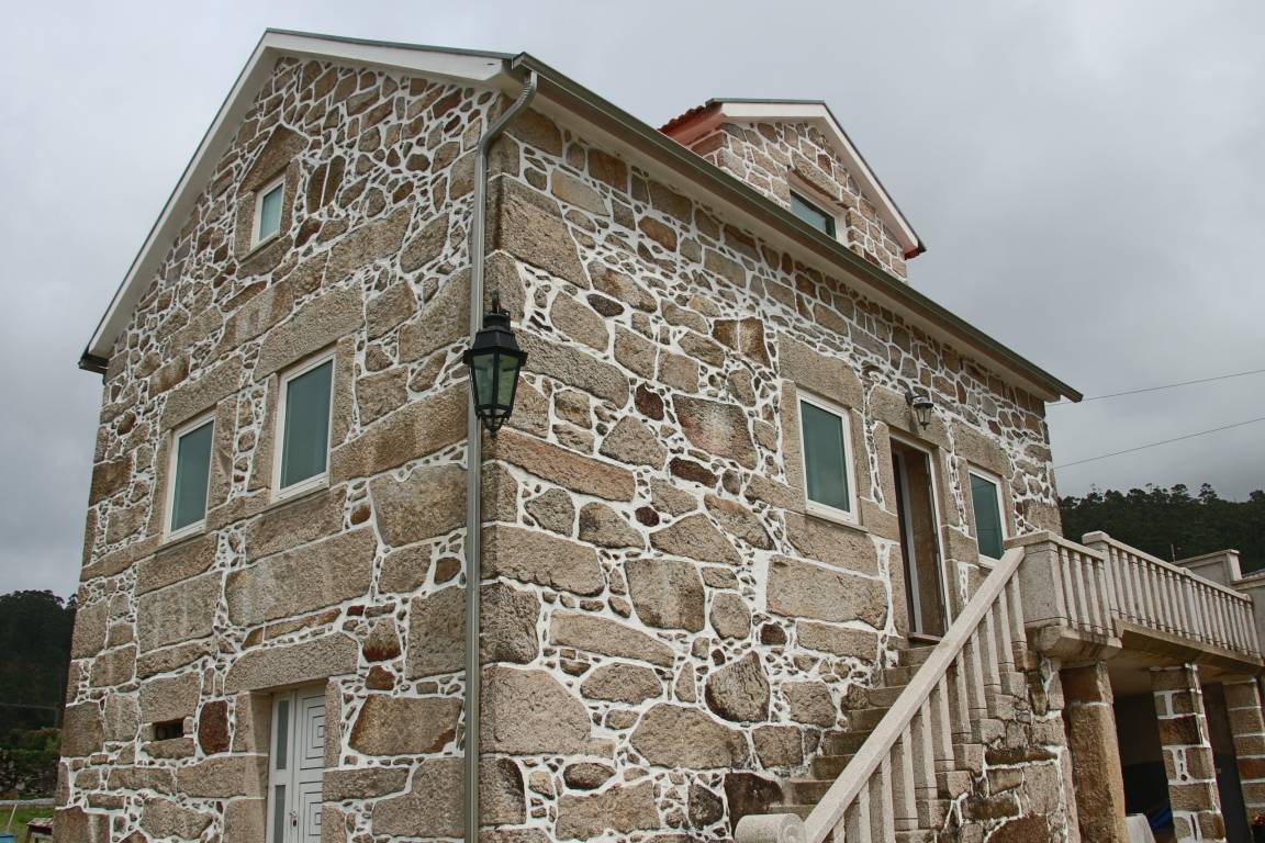 200 M² Villa ∙ 4 Bedrooms ∙ 9 Guests - Esposende