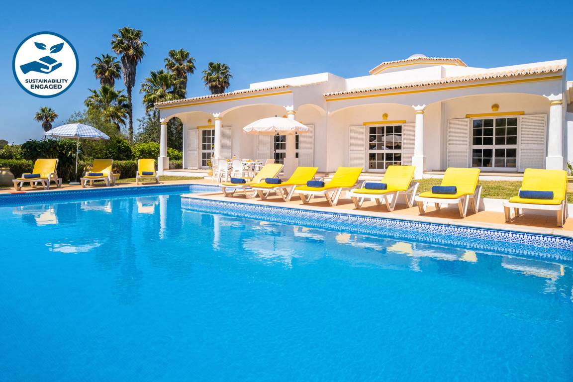 300 M² Villa ∙ 5 Bedrooms ∙ 12 Guests - Albufeira