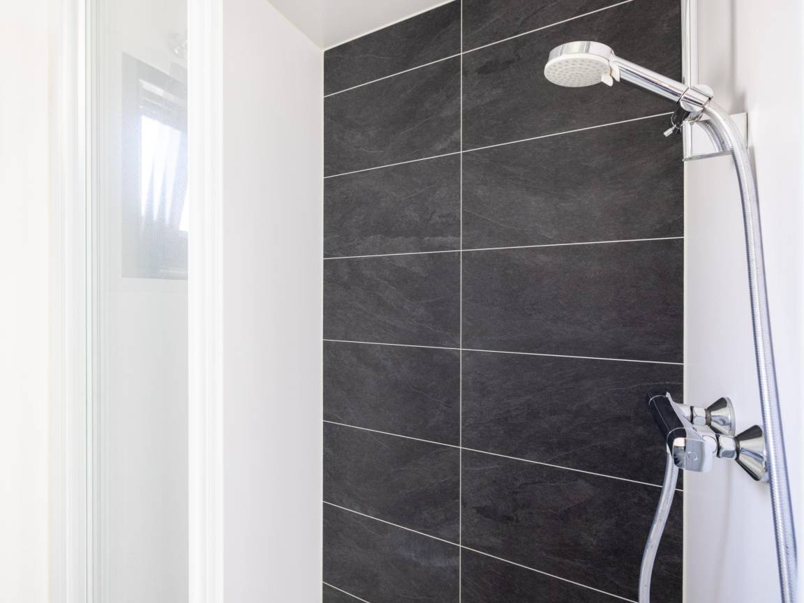 30 m² Hausboot ∙ 2 Schlafzimmer ∙ 4 Gäste – Bild 20