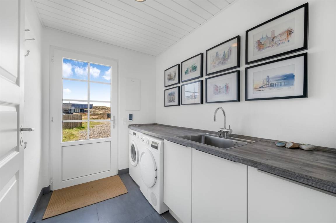 212 m² Ferienhaus ∙ 6 Schlafzimmer ∙ 14 Gäste – Bild 33