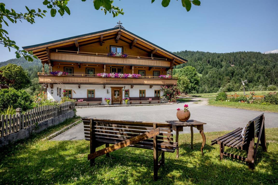 80 M² Ferienwohnung ∙ 3 Schlafzimmer ∙ 8 Gäste - Söll