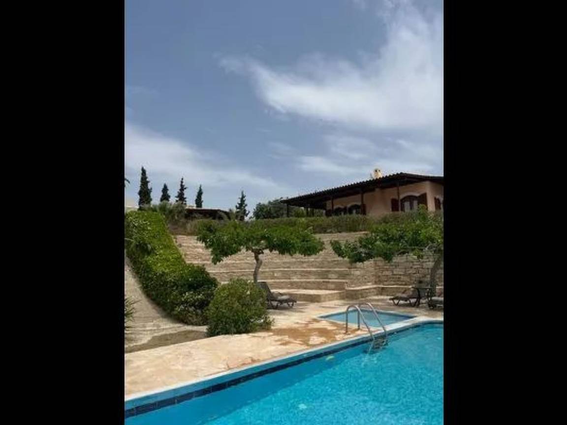 90 M² House ∙ 2 Bedrooms ∙ 4 Guests - Pitsidia