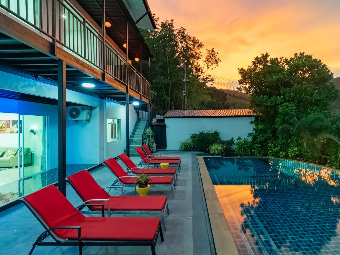 1000 M² Villa ∙ 8 Habitaciones ∙ 20 Huéspedes - Tailandia