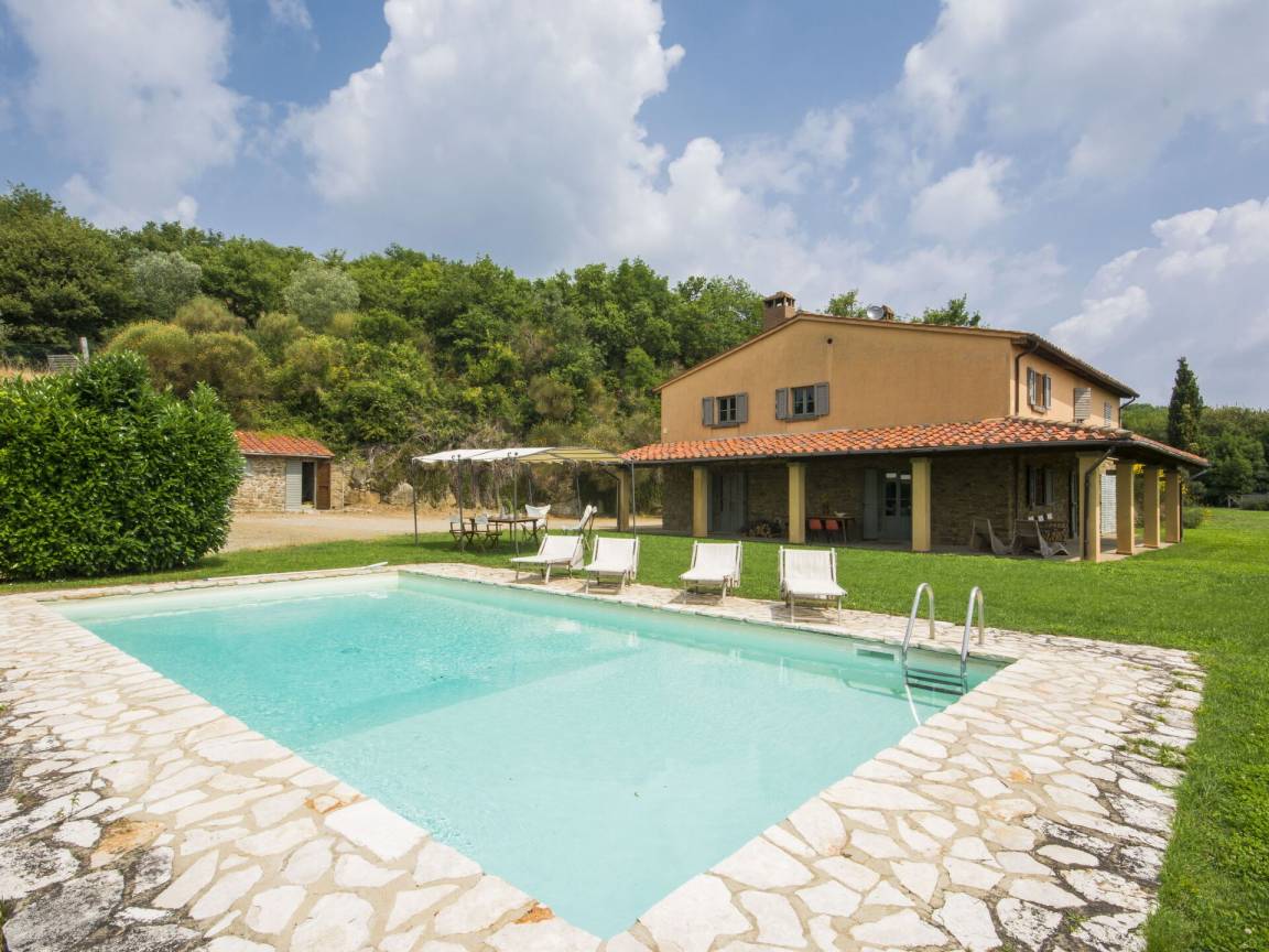 Casa a Civitella In Val Di Chiana con piscina e barbecue