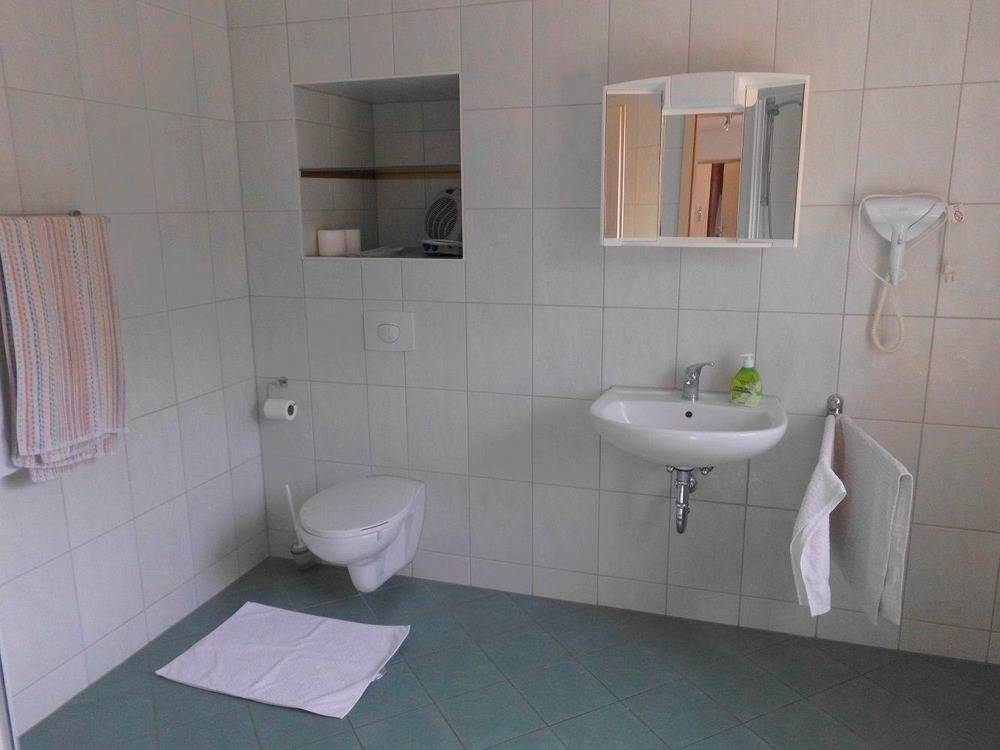 55 m² Ferienwohnung ∙ 1 Schlafzimmer ∙ 4 Gäste – Bild 12