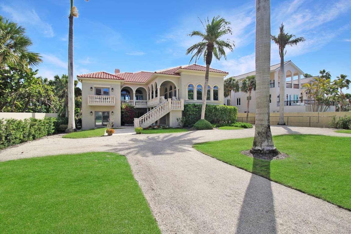 408 M² Ferienhaus ∙ 4 Schlafzimmer ∙ 10 Gäste - Venice, FL