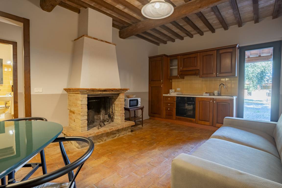 70 M² Casa Rural ∙ 3 Habitaciones ∙ 6 Huéspedes - Toscana