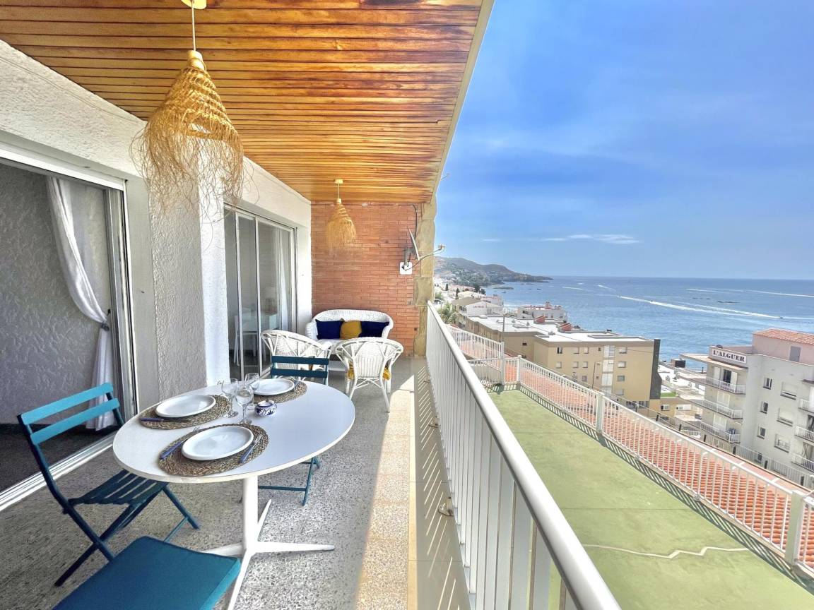 40 M² Apartment ∙ 2 Bedrooms ∙ 4 Guests - Roses