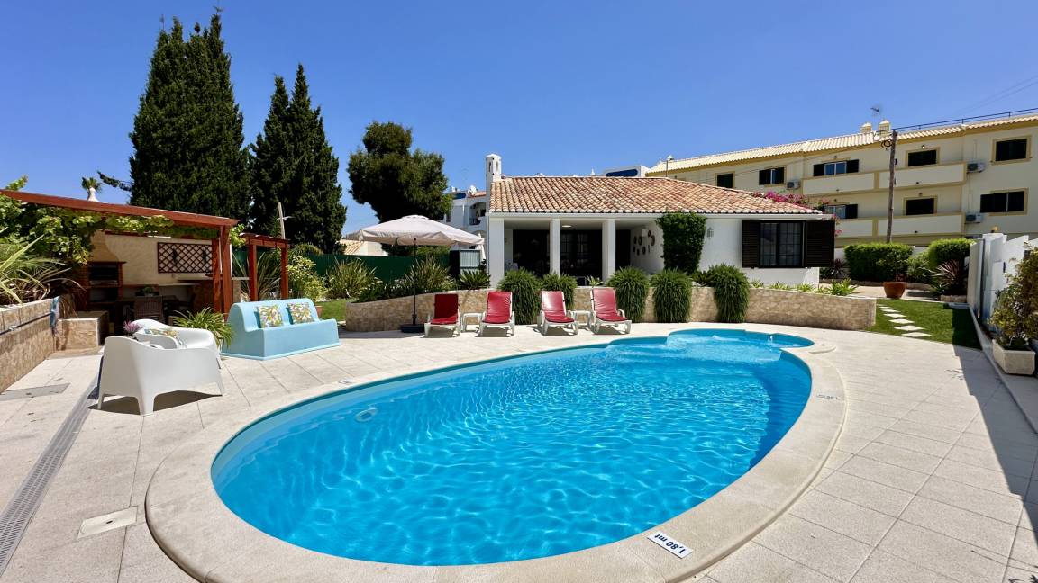 130 M² Villa ∙ 3 Chambres ∙ 10 Personnes - Albufeira