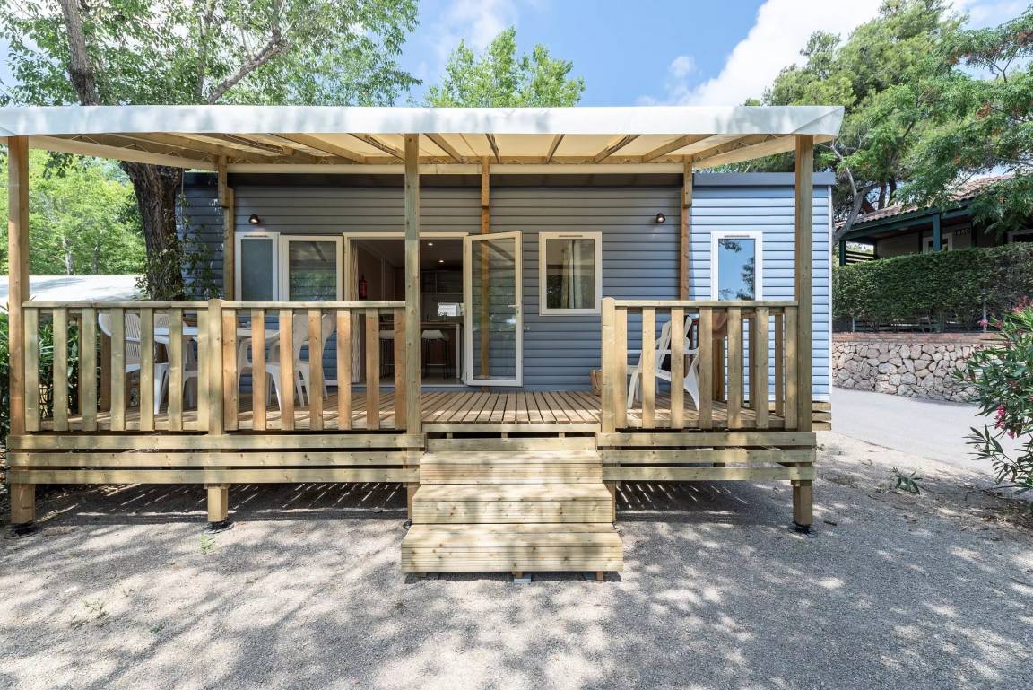 32 M² Caravan ∙ 3 Slaapkamers ∙ 6 Gasten - Cecina