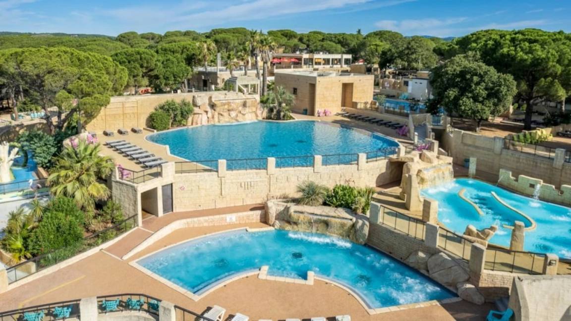 24 M² Camping ∙ 2 Bedrooms ∙ 4 Guests - Var