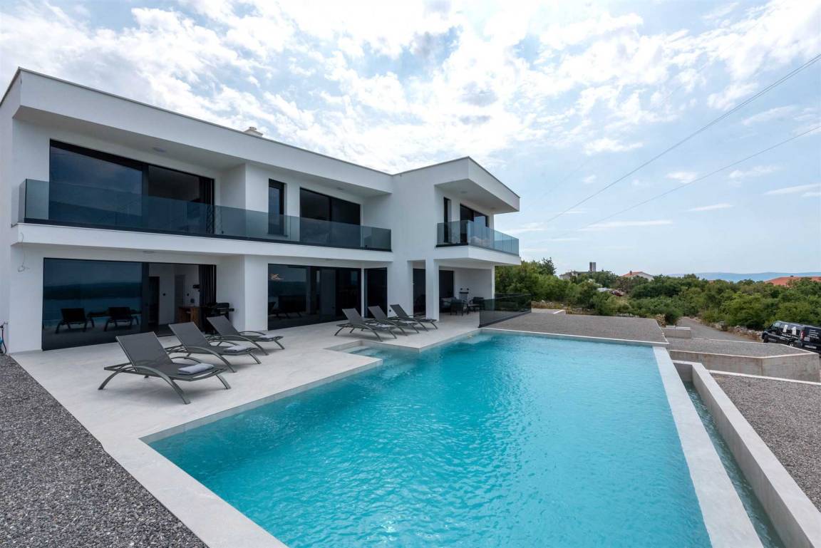 270 M² Villa ∙ 4 Schlafzimmer ∙ 8 Gäste - Selce