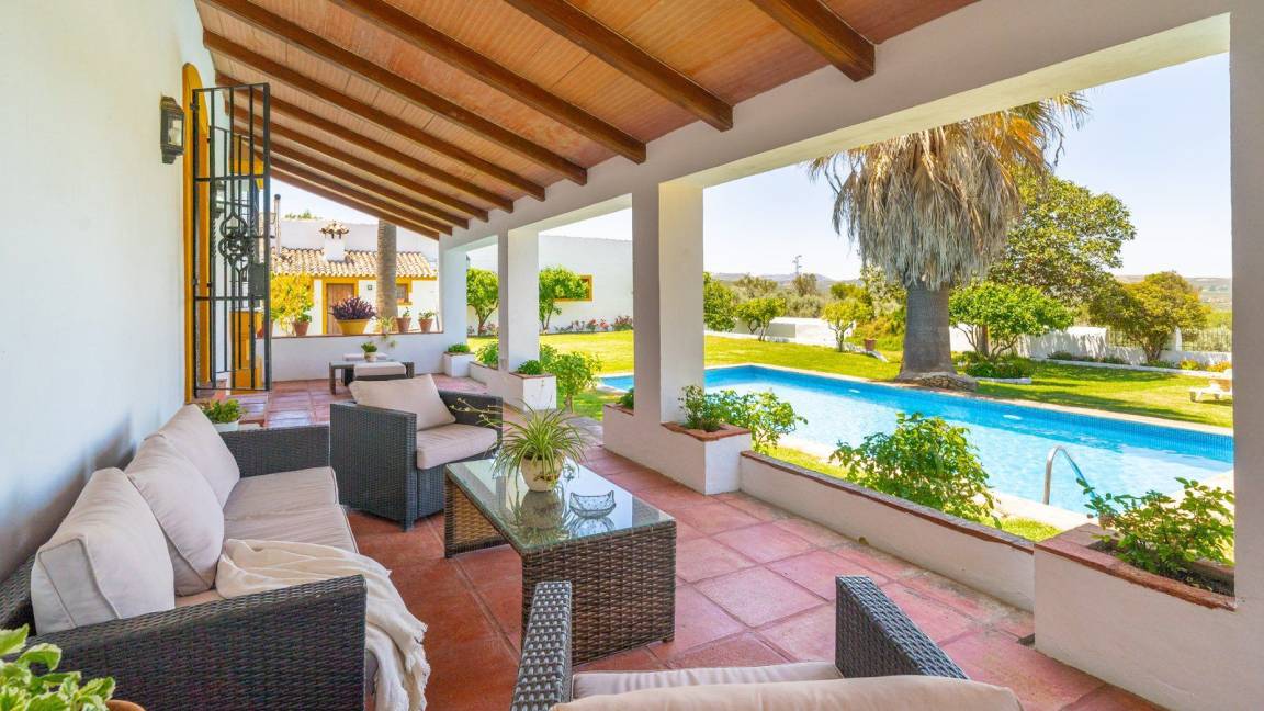 600 M² Ferienhaus ∙ 5 Schlafzimmer ∙ 14 Gäste - Setenil de las Bodegas