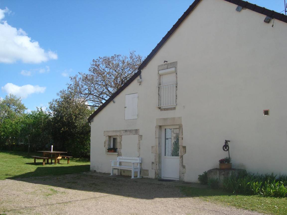 90 M² Cottage ∙ 2 Chambres ∙ 4 Personnes - Yonne