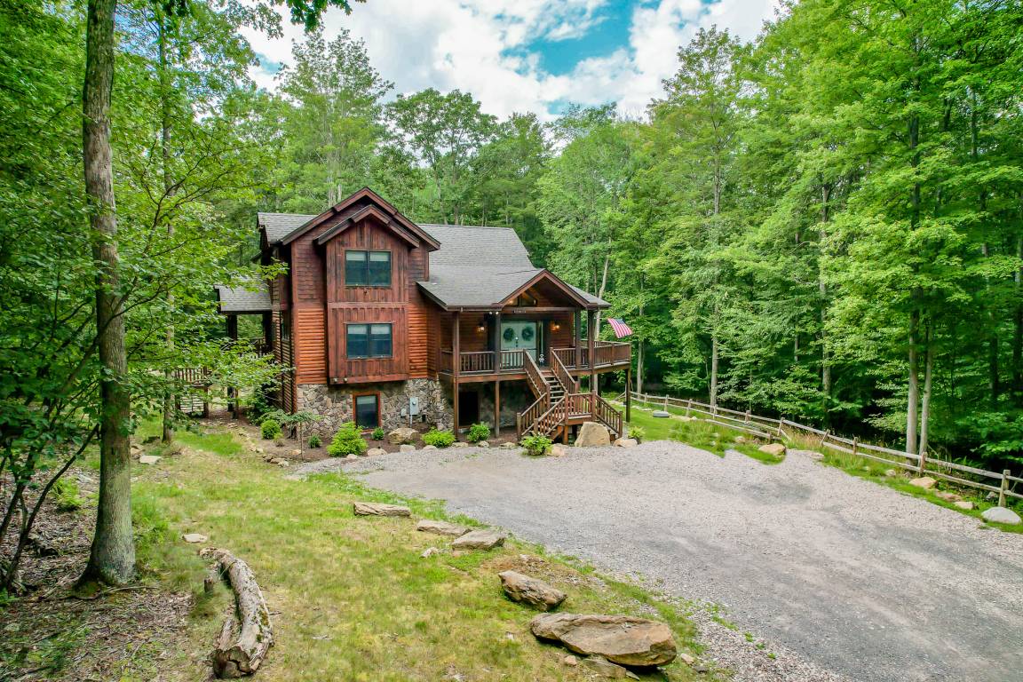 House ∙ 6 Bedrooms ∙ 16 Guests