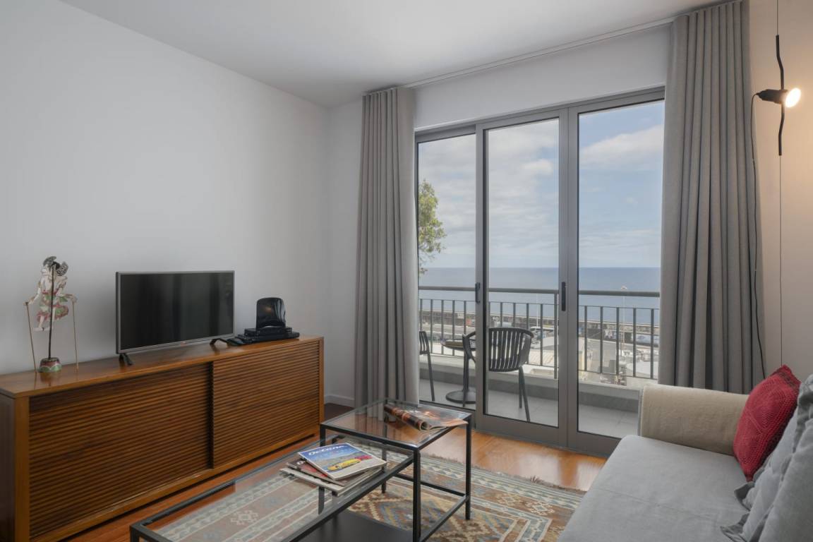 77 M² Apartamento ∙ 1 Habitación ∙ 4 Huéspedes - Funchal