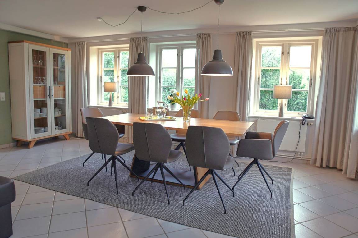 103 M² Ferienwohnung ∙ 3 Schlafzimmer ∙ 6 Gäste - Norddorf