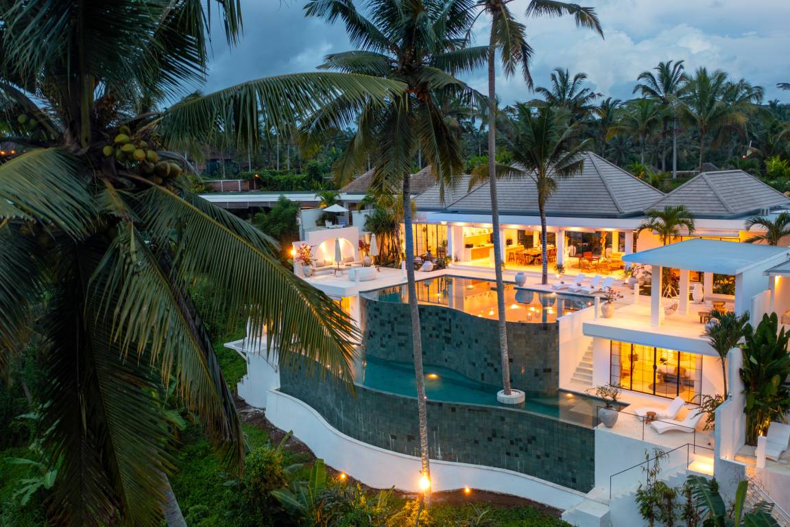 600 M² Villa ∙ 4 Habitaciones ∙ 8 Huéspedes - Ubud