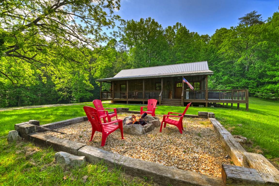 92 M² Cabin ∙ 2 Bedrooms ∙ 4 Guests - Blue Ridge, GA