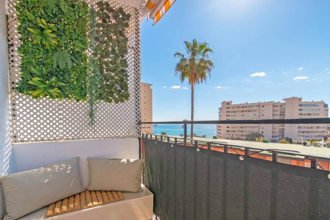 60 M² Apartment ∙ 2 Bedrooms ∙ 4 Guests - Fuengirola