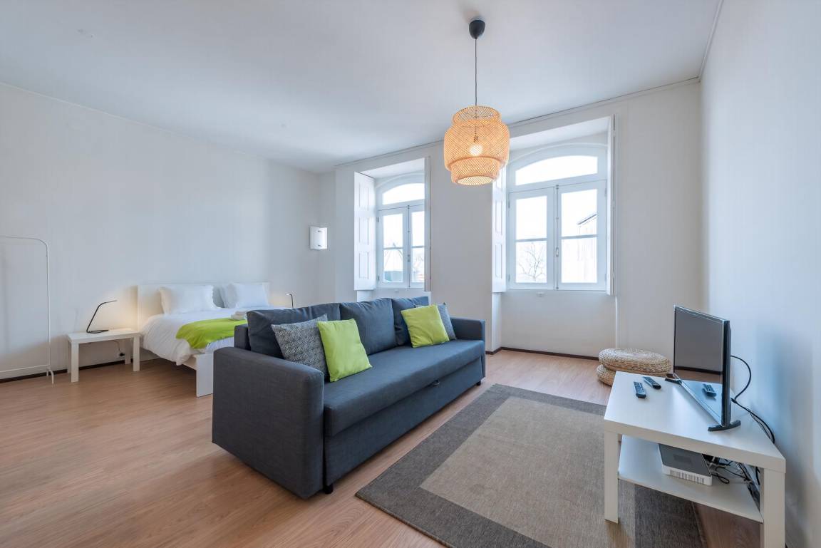 30 M² Studio Flat ∙ 1 Bedroom ∙ 4 Guests - Porto