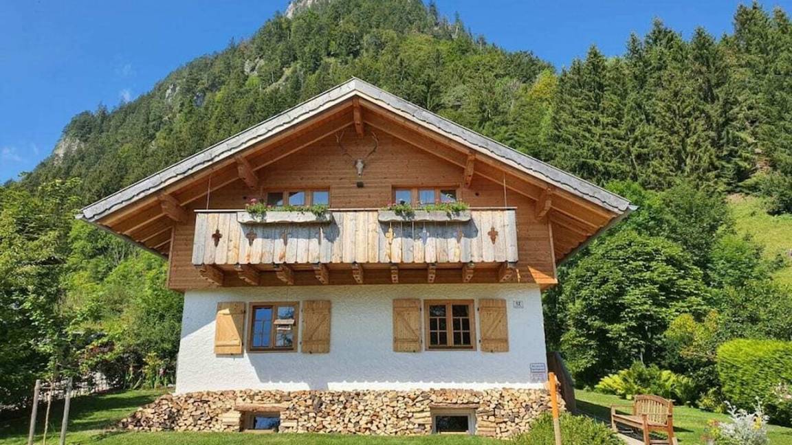 160 M² Ferienhaus ∙ 4 Schlafzimmer ∙ 10 Gäste - Tannheimer Tal