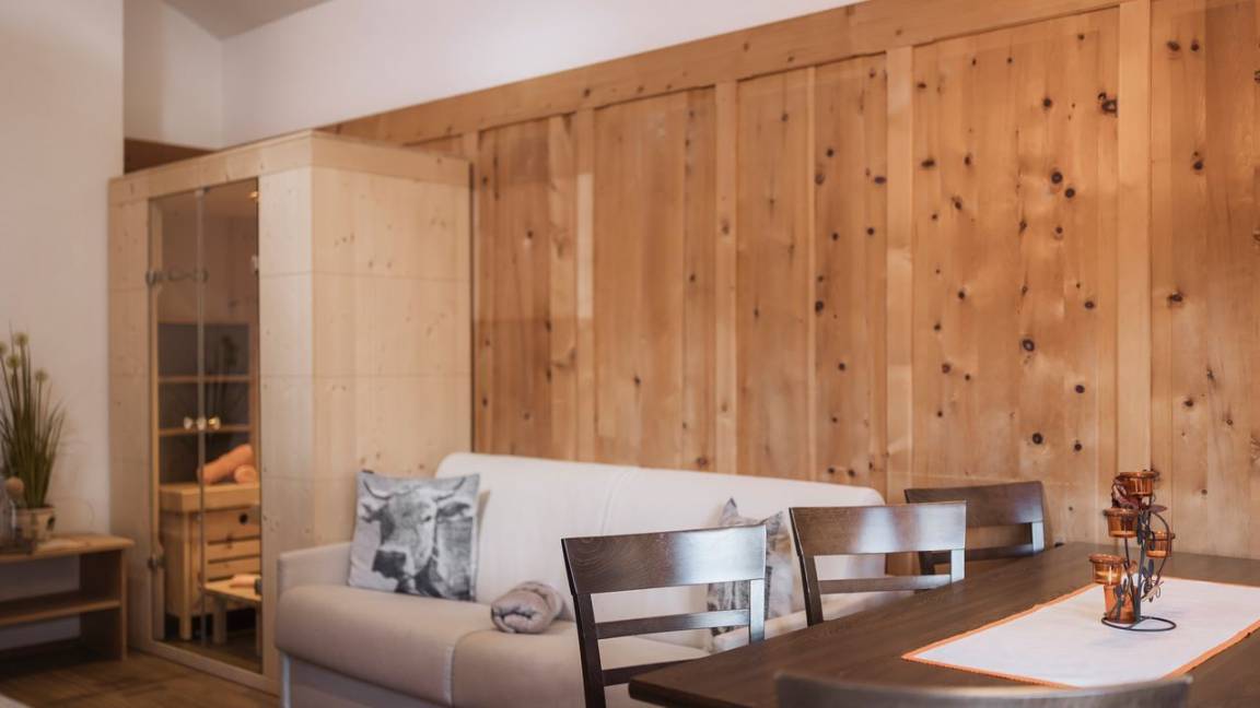 60 M² Appartamento Vacanza ∙ 1 Camera Da Letto ∙ 4 Ospiti - San Candido