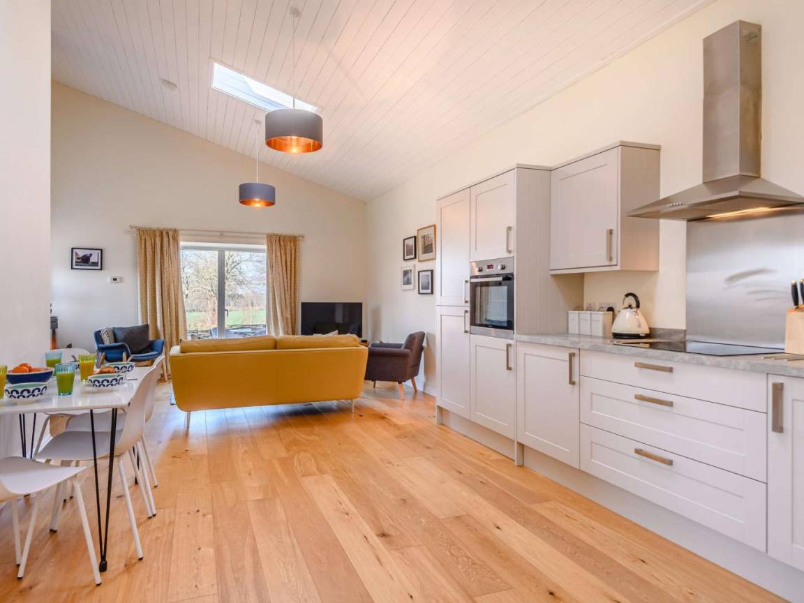 Cottage ∙ 2 Bedrooms ∙ 4 Guests - Norfolk
