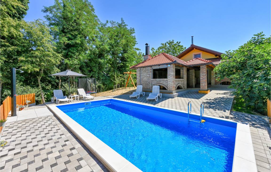 85 M² Maison De Vacances ∙ 3 Chambres ∙ 8 Personnes - Marija Bistrica