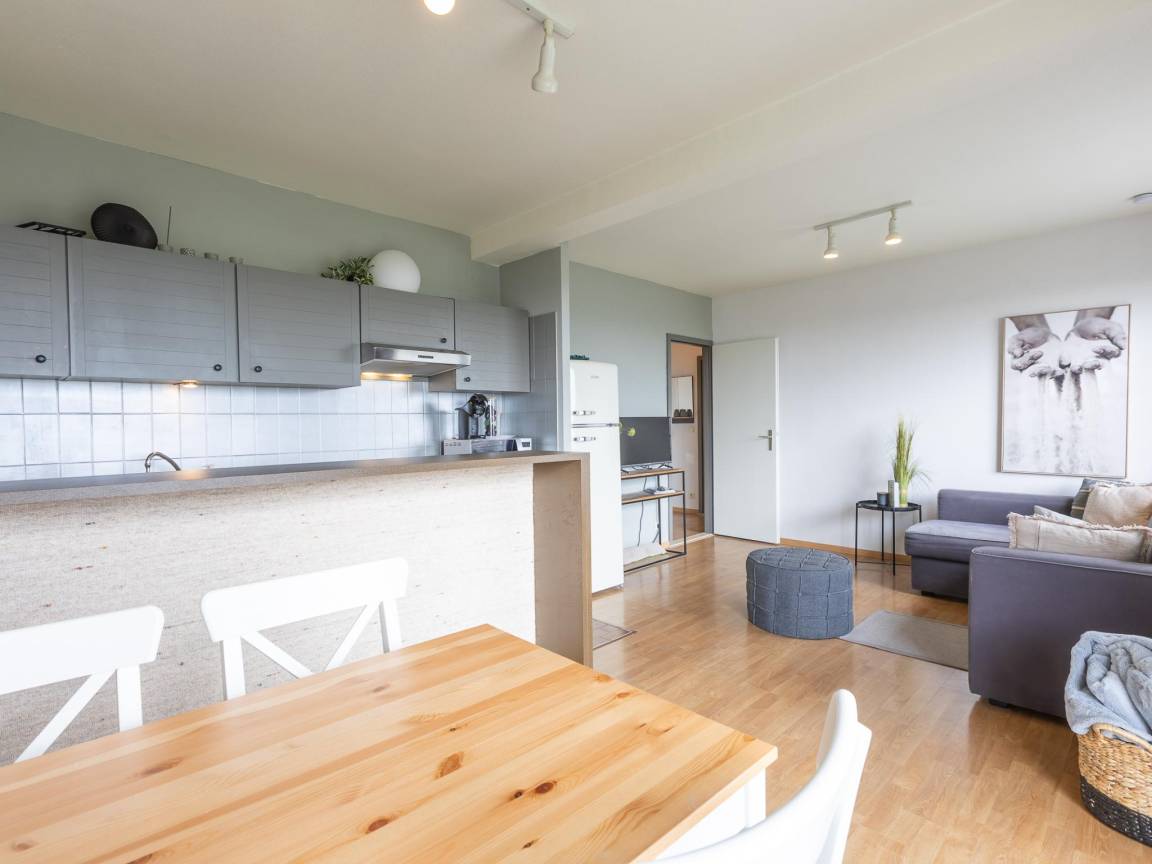 65 m² Ferienwohnung ∙ 1 Schlafzimmer ∙ 4 Gäste – Bild 3