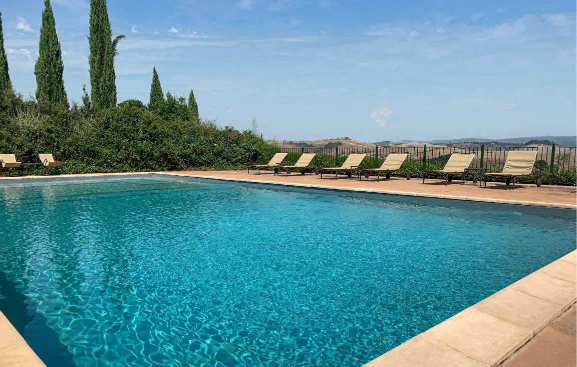 240 M² Duplex ∙ 4 Chambres ∙ 10 Personnes