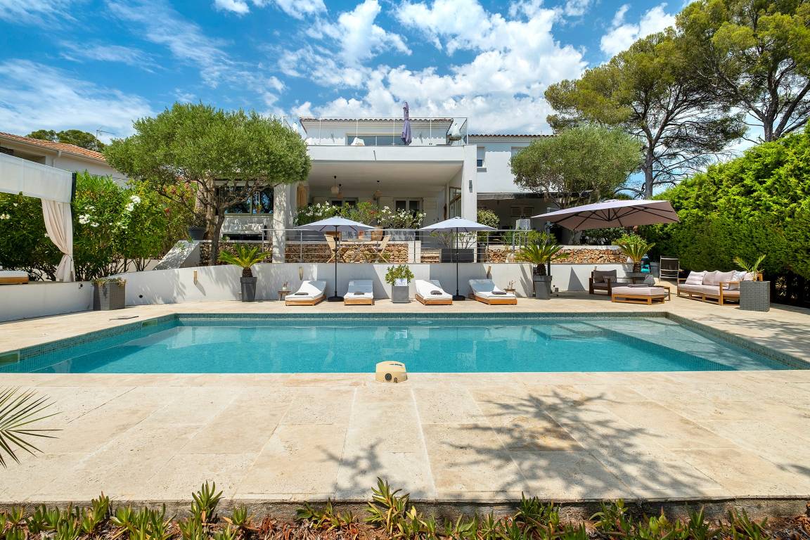 90 M² Casa Vacanza ∙ 2 Camere Da Letto ∙ 4 Ospiti - Fréjus