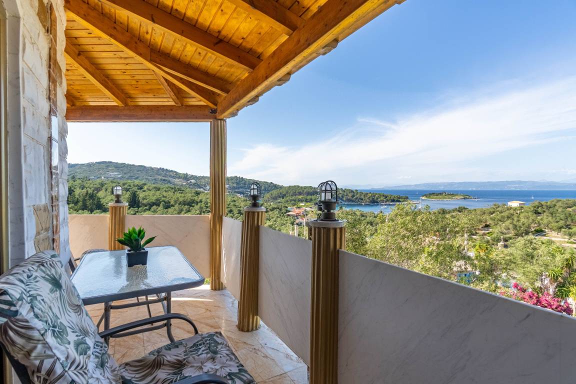60 M² Ferienwohnung ∙ 1 Schlafzimmer ∙ 2 Gäste - Paxos
