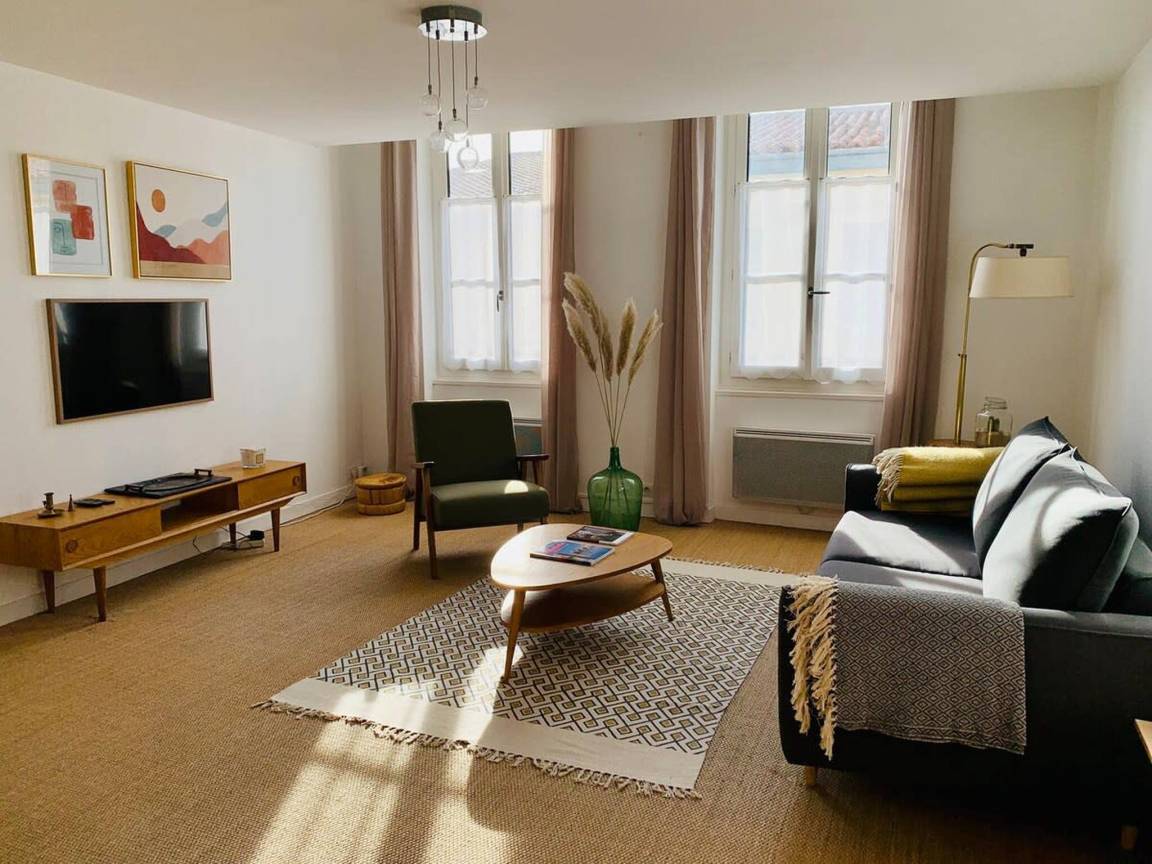70 M² Ferienwohnung ∙ 2 Schlafzimmer ∙ 4 Gäste - La Rochelle