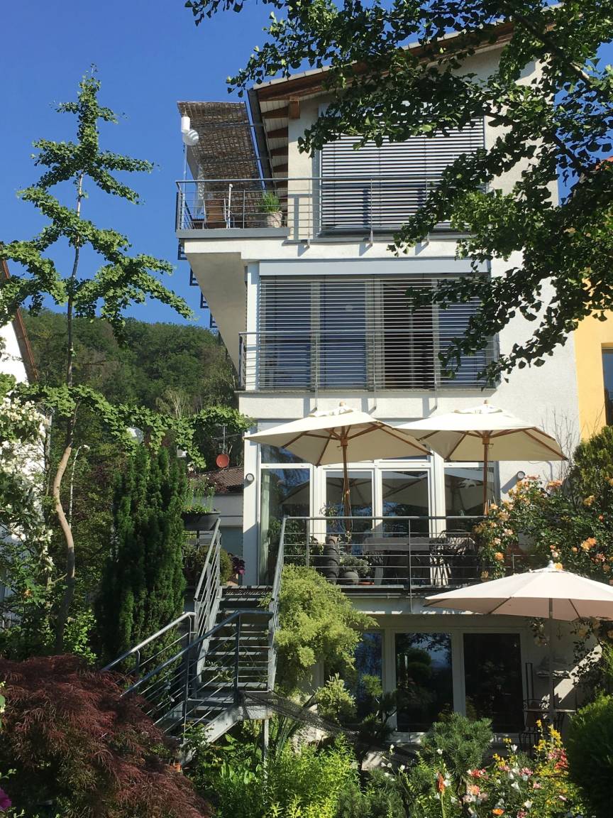 64 M² Ferienwohnung ∙ 1 Schlafzimmer ∙ 4 Gäste - Kelsterbach
