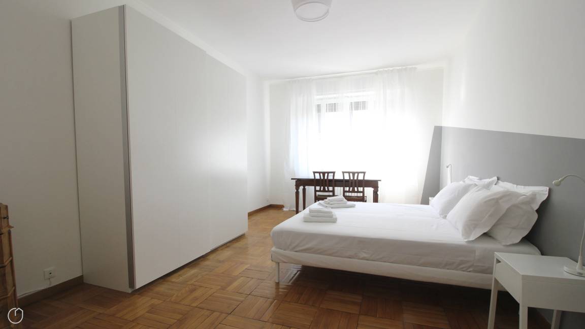 90 M² Apartamento ∙ 2 Habitaciones ∙ 4 Huéspedes - Milan