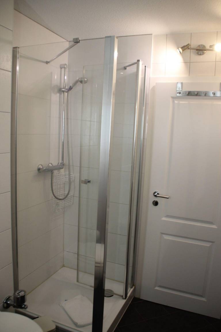 48 m² Ferienwohnung ∙ 1 Schlafzimmer ∙ 4 Gäste – Bild 9