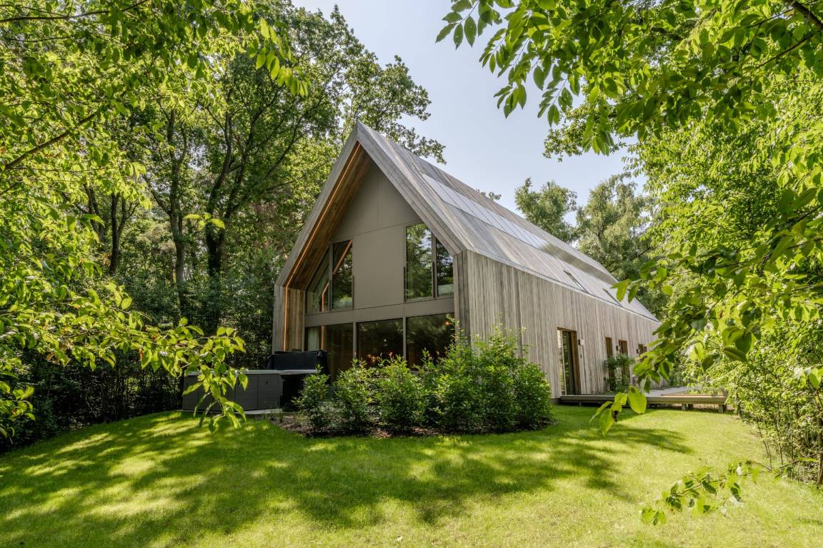 123 M² Dom ∙ 4 Sypialnie ∙ 8 Gości - Hasselt