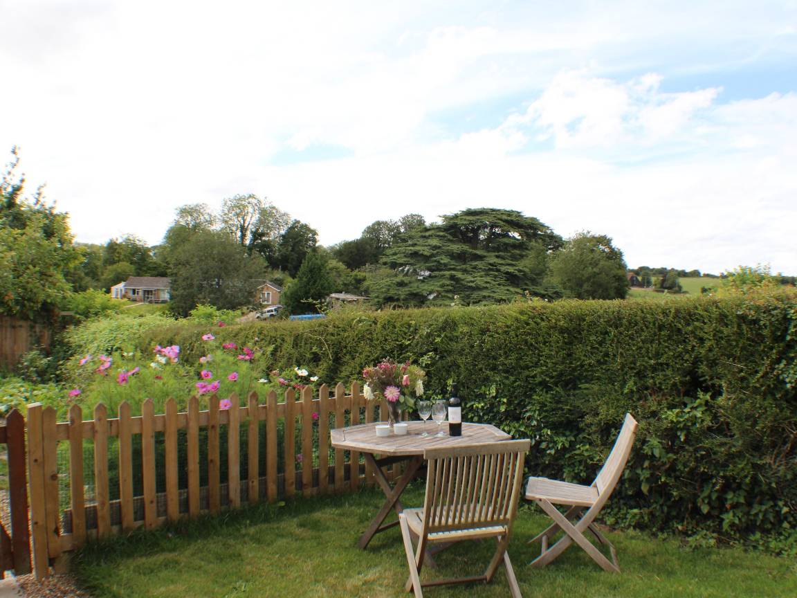 Broomley Cottage — photo 14