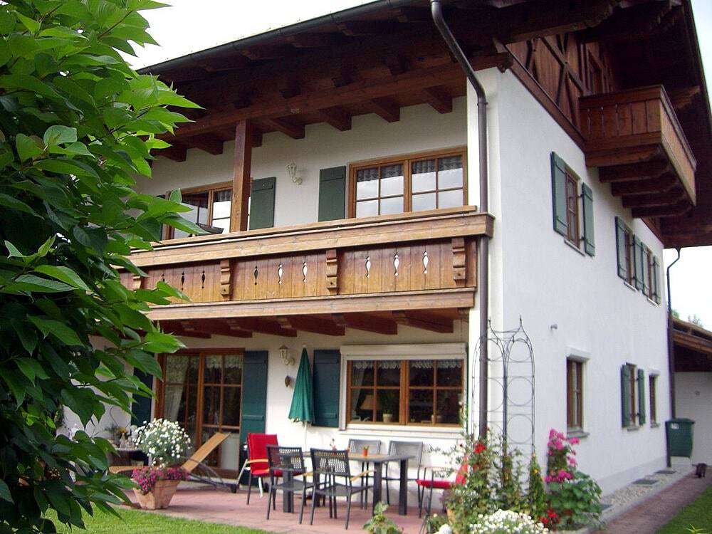 57 M² Ferienwohnung ∙ 2 Schlafzimmer ∙ 3 Gäste - Halblech