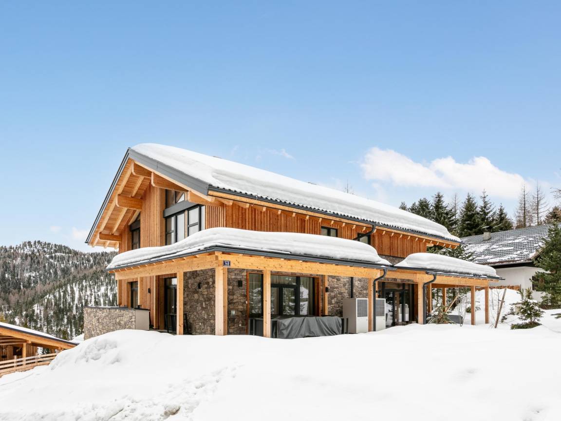 170 m&sup2; Chalet 4 Schlafzimmer 8 G&auml;ste