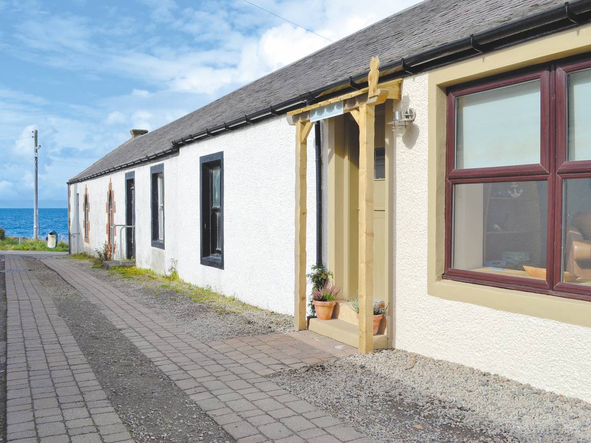 Cottage ∙ 2 Bedrooms ∙ 4 Guests - Ayrshire