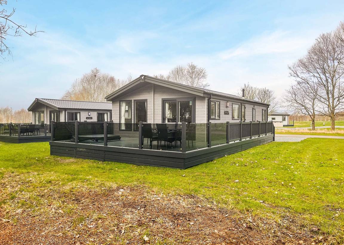 Chalet ∙ 2 Schlafzimmer ∙ 4 Gäste - Cotswolds