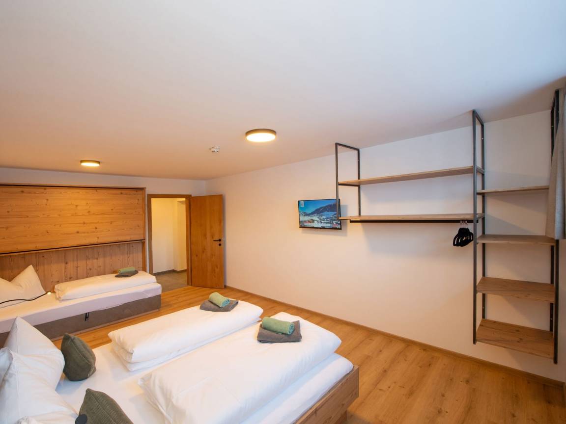 70 m² Ferienwohnung ∙ 2 Schlafzimmer ∙ 9 Gäste – Bild 8
