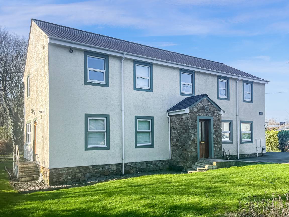 Cottage ∙ 5 Bedrooms ∙ 10 Guests - Maryport