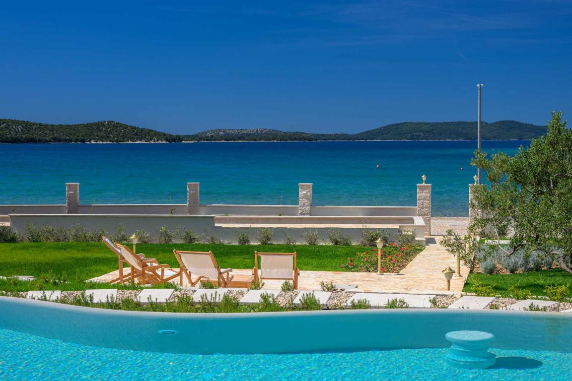 400 M² Villa ∙ 5 Schlafzimmer ∙ 10 Gäste - Šibenik
