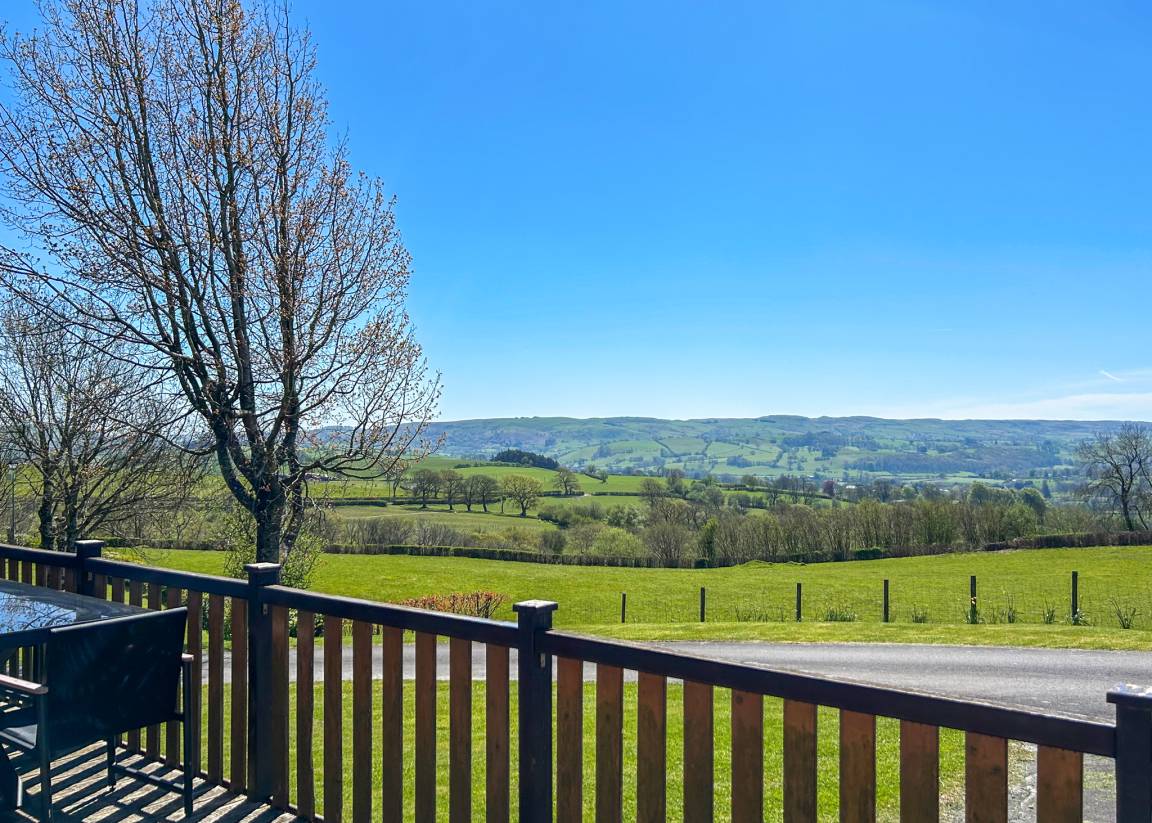 Chalet ∙ 3 Bedrooms ∙ 6 Guests - North Wales