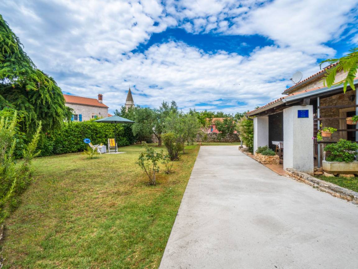 80 M² Ferienhaus ∙ 1 Schlafzimmer ∙ 6 Gäste - Ližnjan