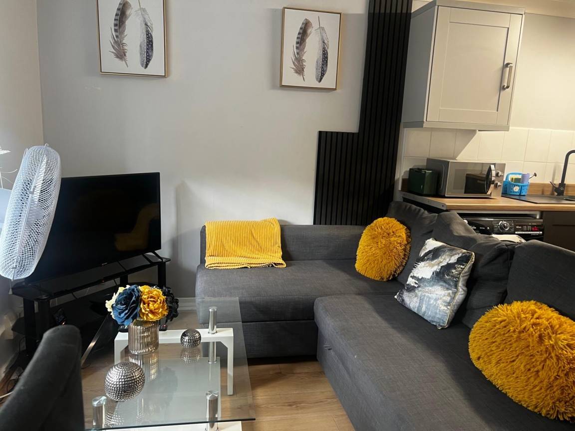 130 M² Appartement ∙ 2 Chambres ∙ 5 Personnes - Thurrock